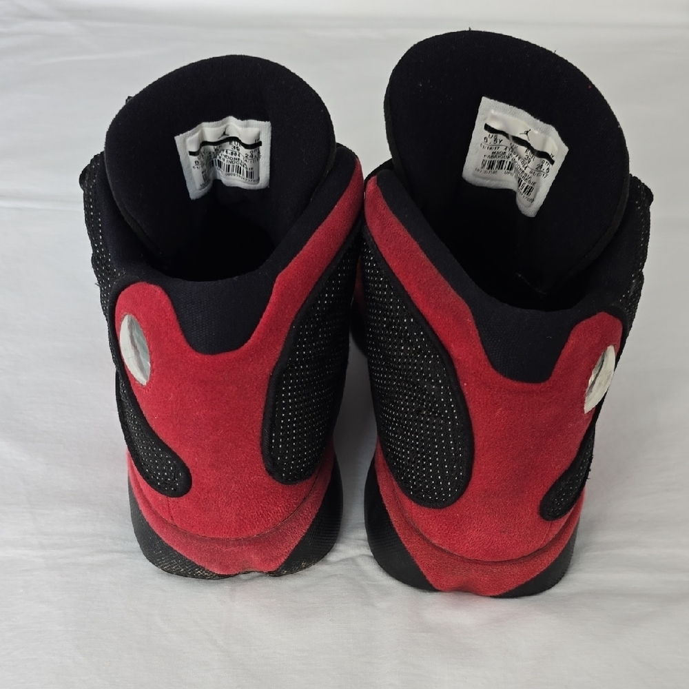Jordan Men's Black and Red Athletic Sneakers - Picture 4 of 8